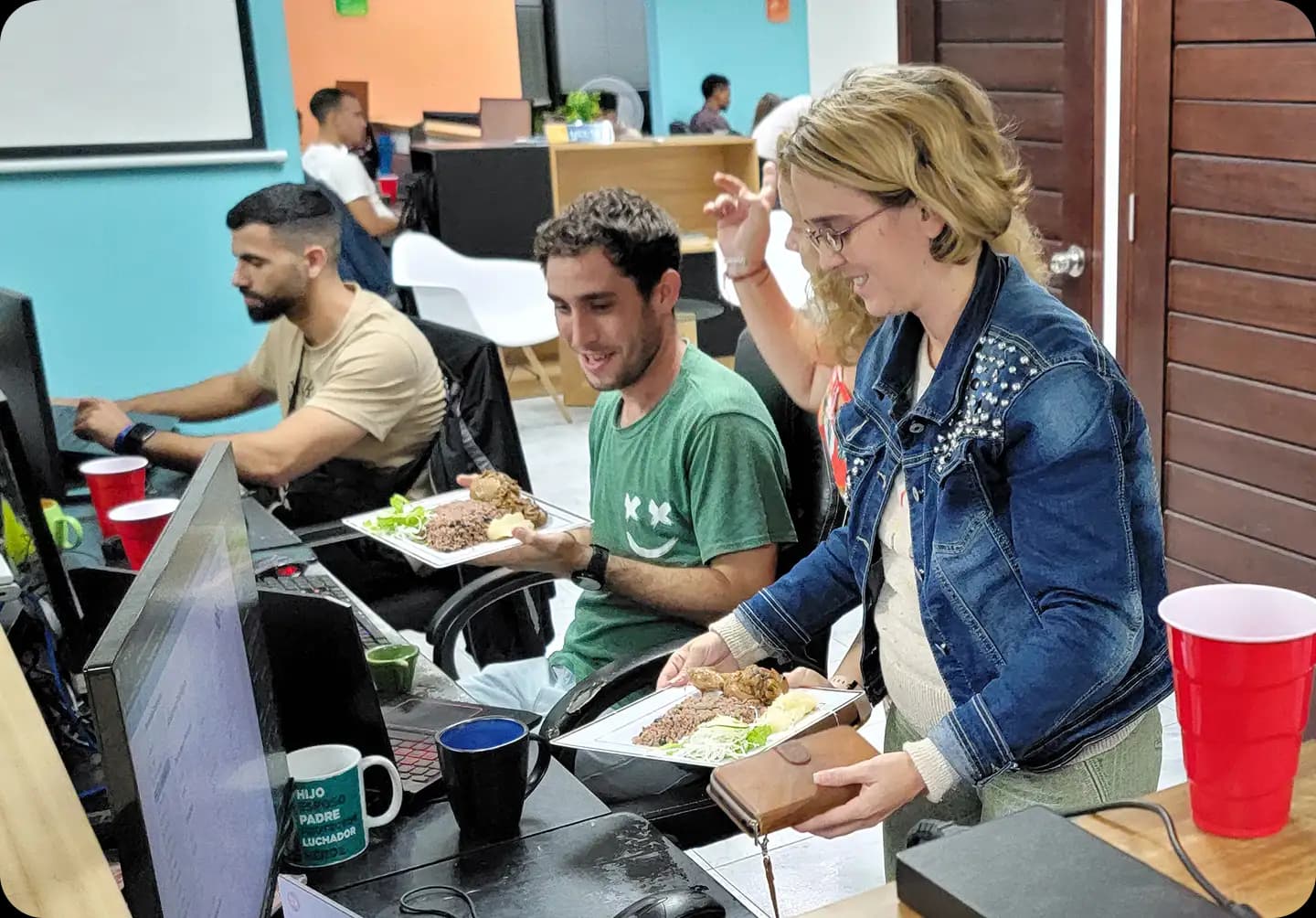Equipo Avangenio en horario de descanso
